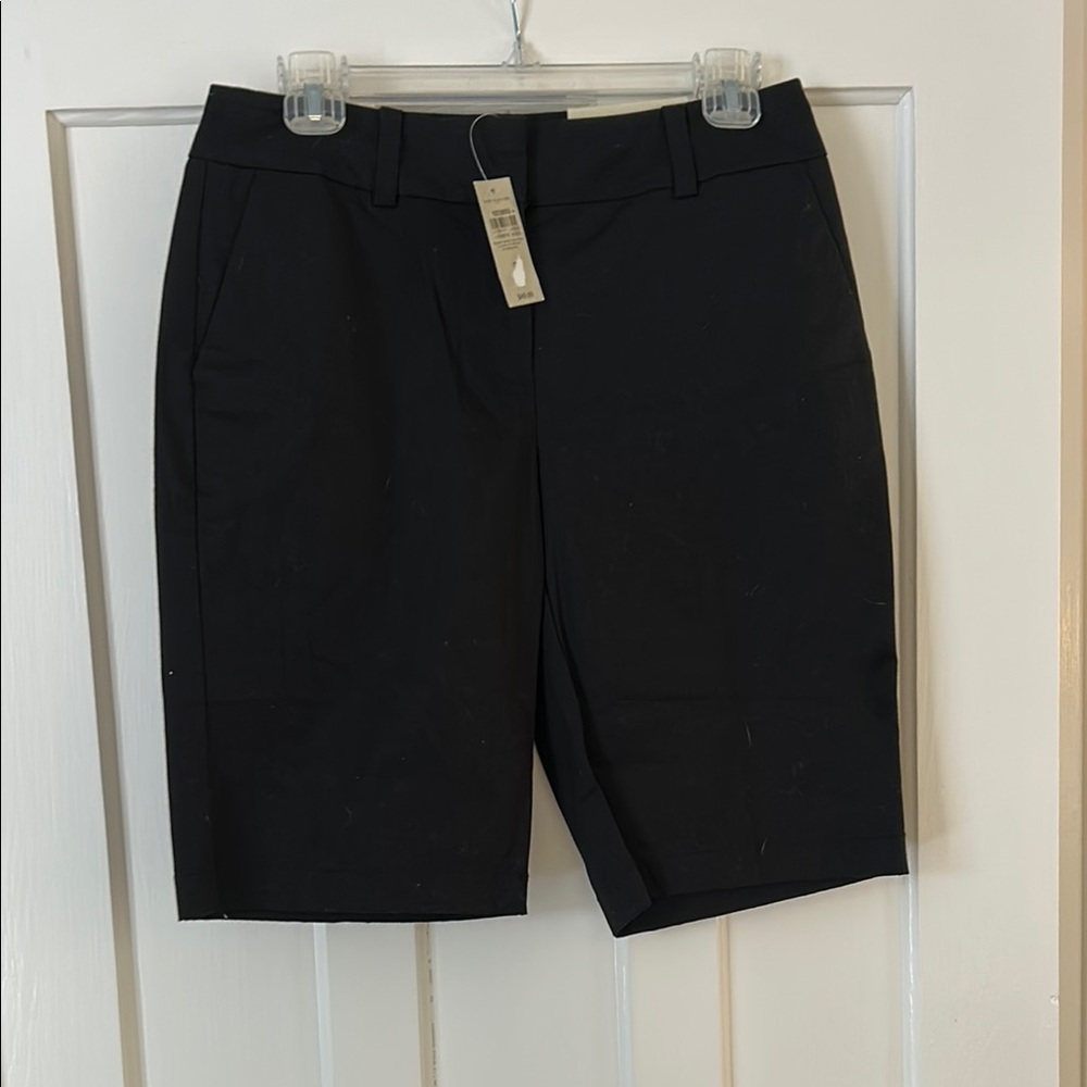 Ann Taylor Classic Black Shorts 11” Size 2